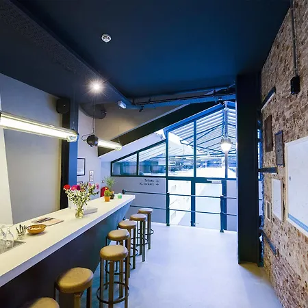 Cityhub Hotel